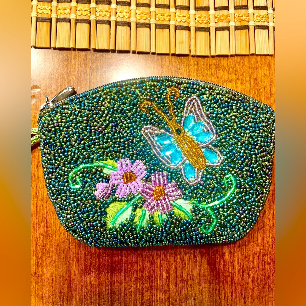 Lady Jade Designs beaded butterfly and flower coin purse. EUC.